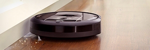 Roomba i7+